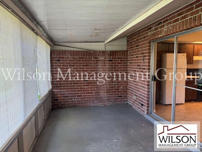 Building Photo - 1241 Heritage Ln