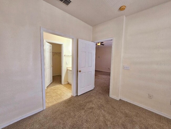 Building Photo - 3577 Conroy Rd