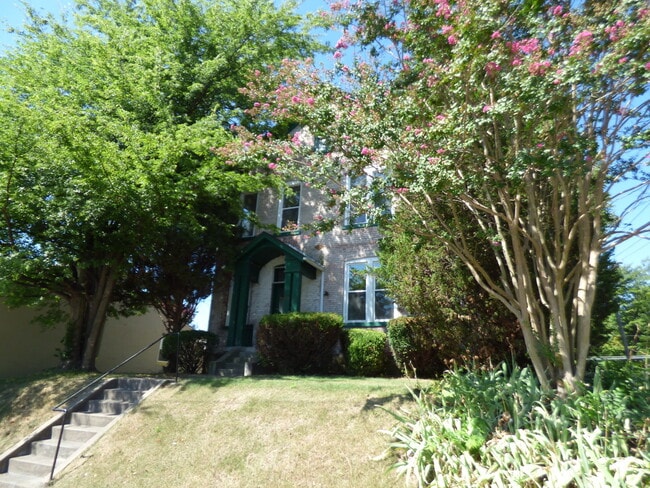 Building Photo - 501 North St