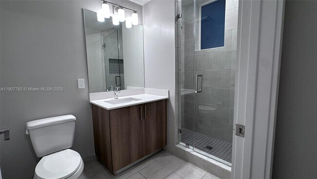 Building Photo - 25050 SW 136th Ave