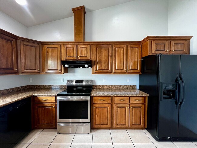 Building Photo - Non-Refundable & Security Deposit Total: $...
