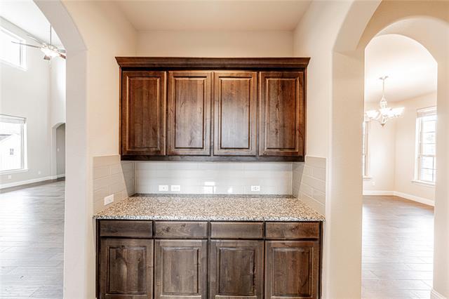 Building Photo - 2320 Lewis Canyon Dr