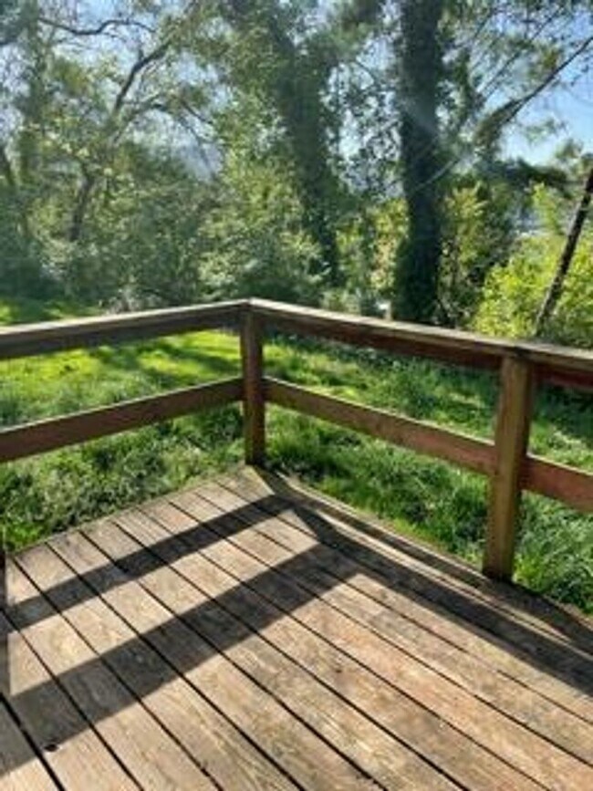 Building Photo - 770 Welton Ave SW