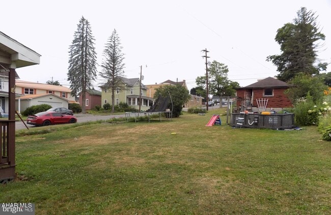 Building Photo - 514 Pruner St