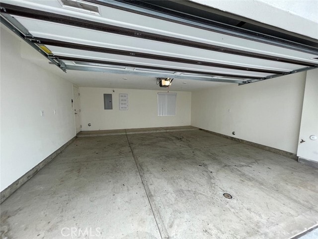 Building Photo - 521 N Erie St