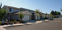 Building Photo - AMBERMANOR