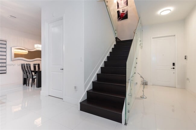 Building Photo - 9735 W 34th Ct