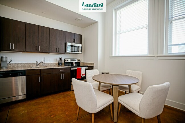 Building Photo - 120 19th St N