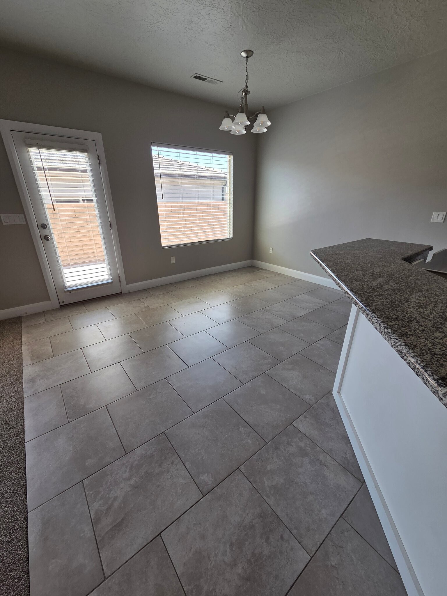 Building Photo - 2726 E 430 N