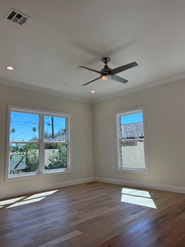 Building Photo - 203 S Meridith Ave