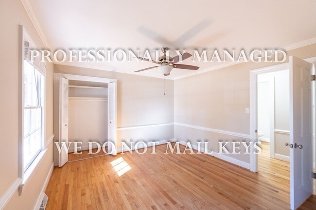 Building Photo - 2912 Ridgecrest Dr