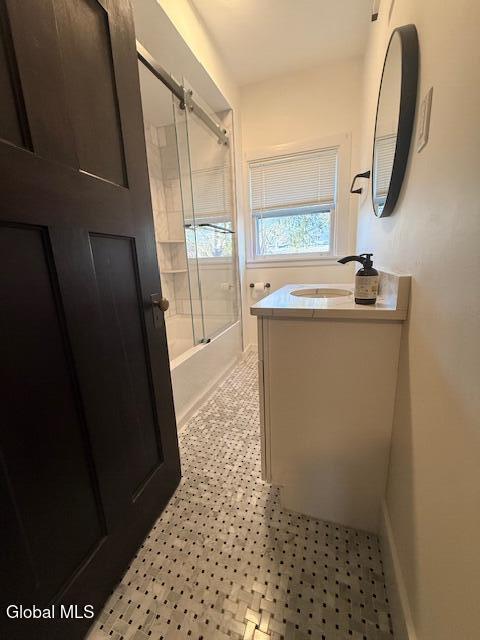 Building Photo - 226 N Greenbush Rd