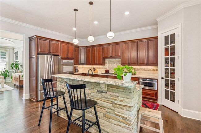 Building Photo - 1093 Country Ln NE