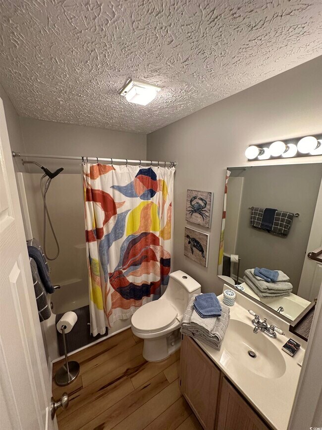 Building Photo - 569 Blue River Ct