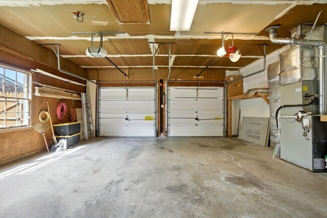 Building Photo - 24 Bohnert Dr