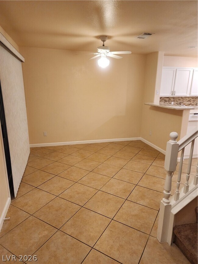 Building Photo - 8129 Autumn Star Ave