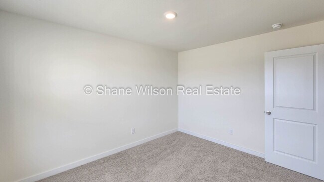 Building Photo - Recently built 4-Bedroom Home with 2.5 Baths in Dalton - 2,382 Sq Ft of Comfort!
