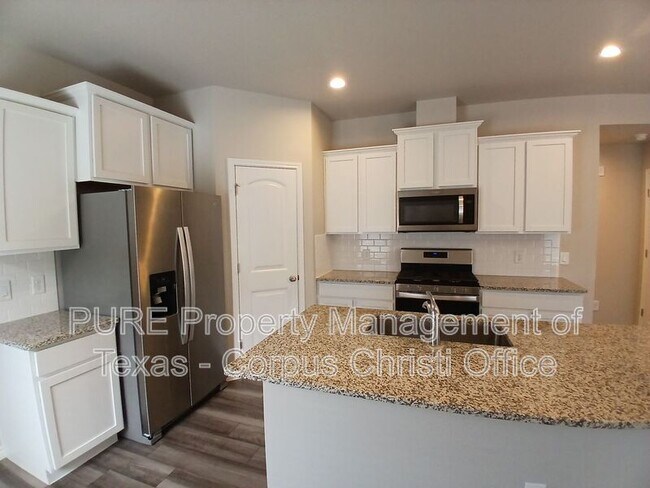 Building Photo - 7610 Rustler Ln