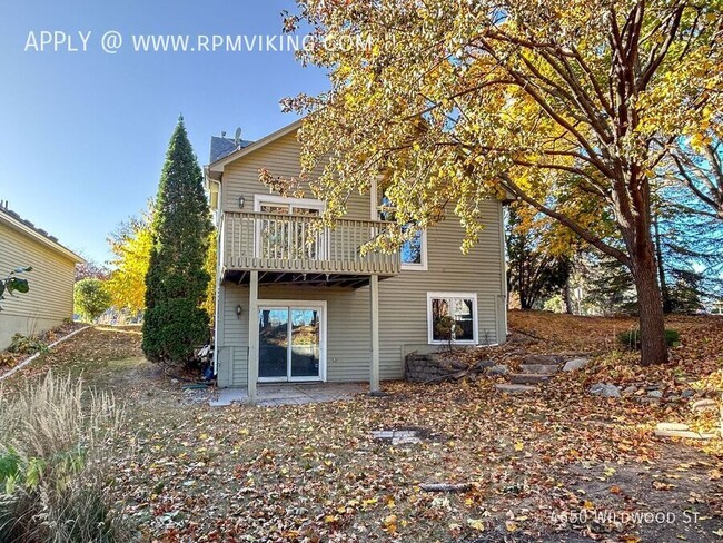 Building Photo - 3br 3.5ba 2cg ~ Security Deposit Free Alte...