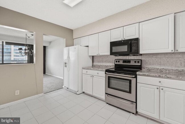 Building Photo - 5501 Seminary Rd