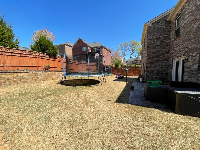 Building Photo - 11157 Gates Ter