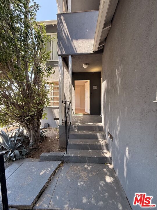 Building Photo - 1313 Douglas St