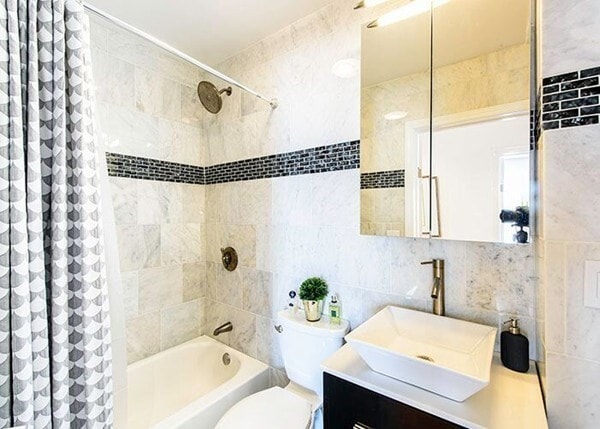 Building Photo - 154 Falcon St