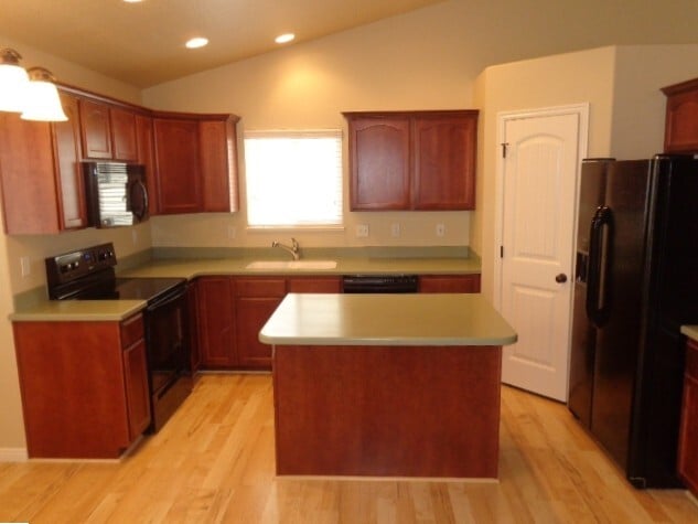 Building Photo - 7545 Levi Ln