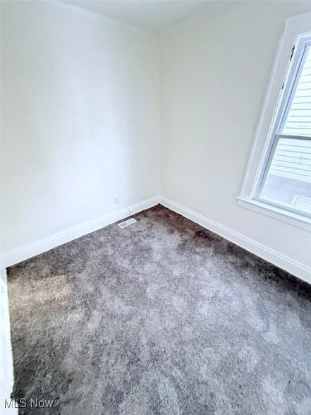 Building Photo - 3240 Sycamore Rd