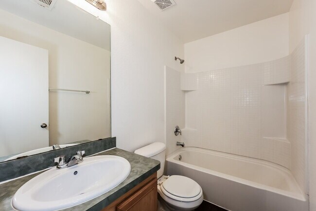 Building Photo - 8532 Shallow Creek Dr