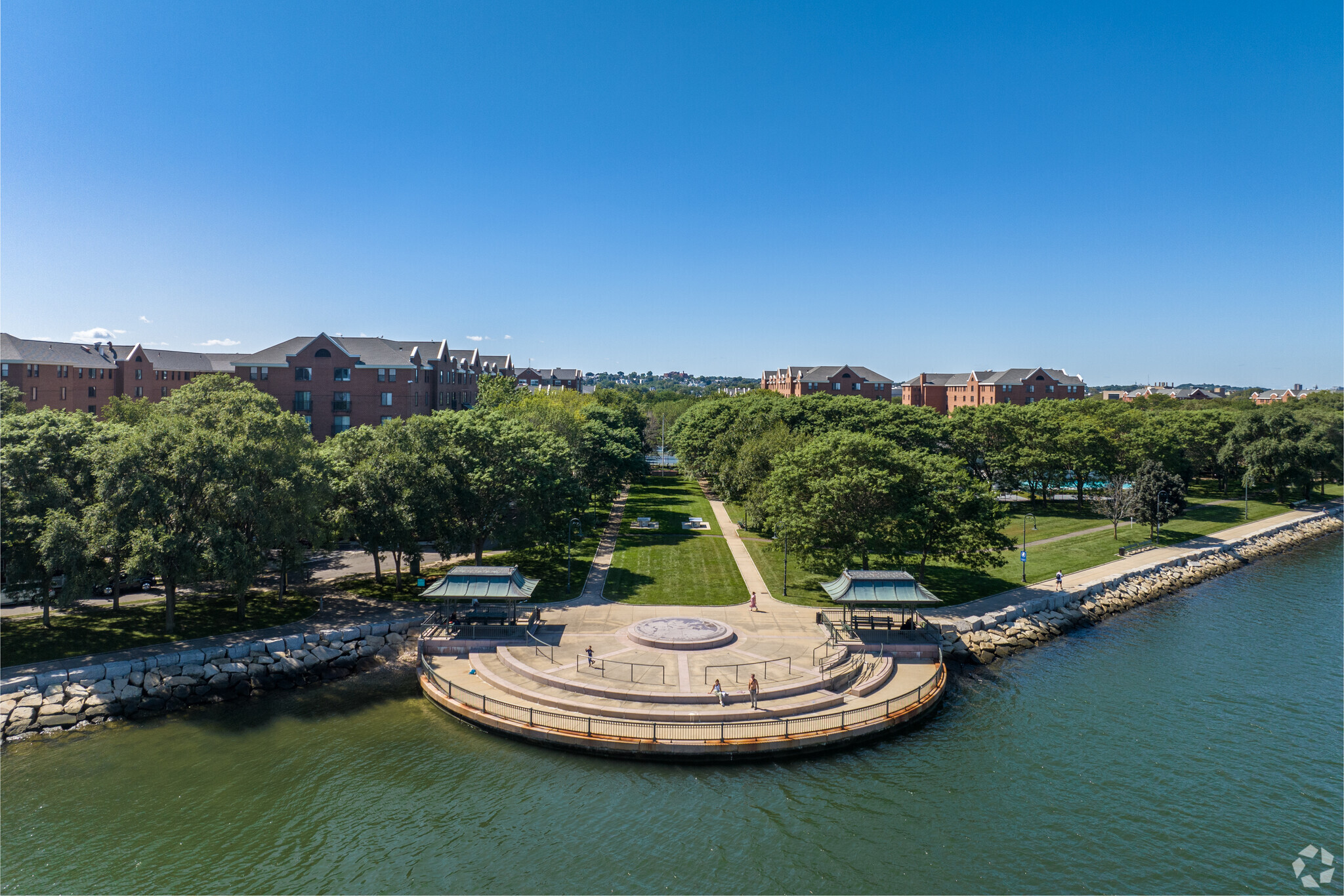 Harbor Walk - Harbor Point