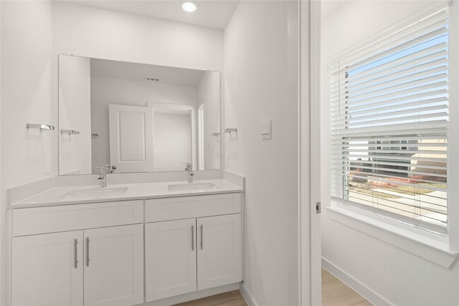 Building Photo - 1742 Revolution Way