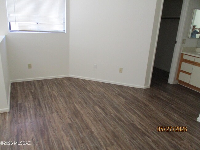 Building Photo - 7607 E Callisto Cir