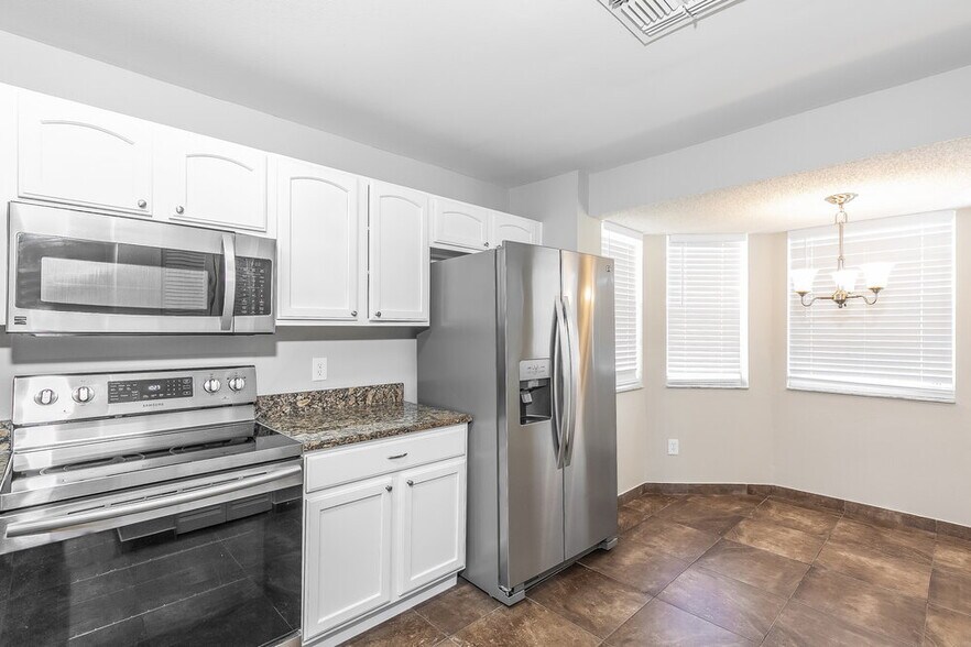 Building Photo - 1458 Eldra Dr