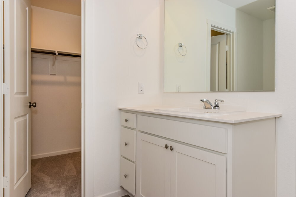 Building Photo - 1024 Calley Pear Trl