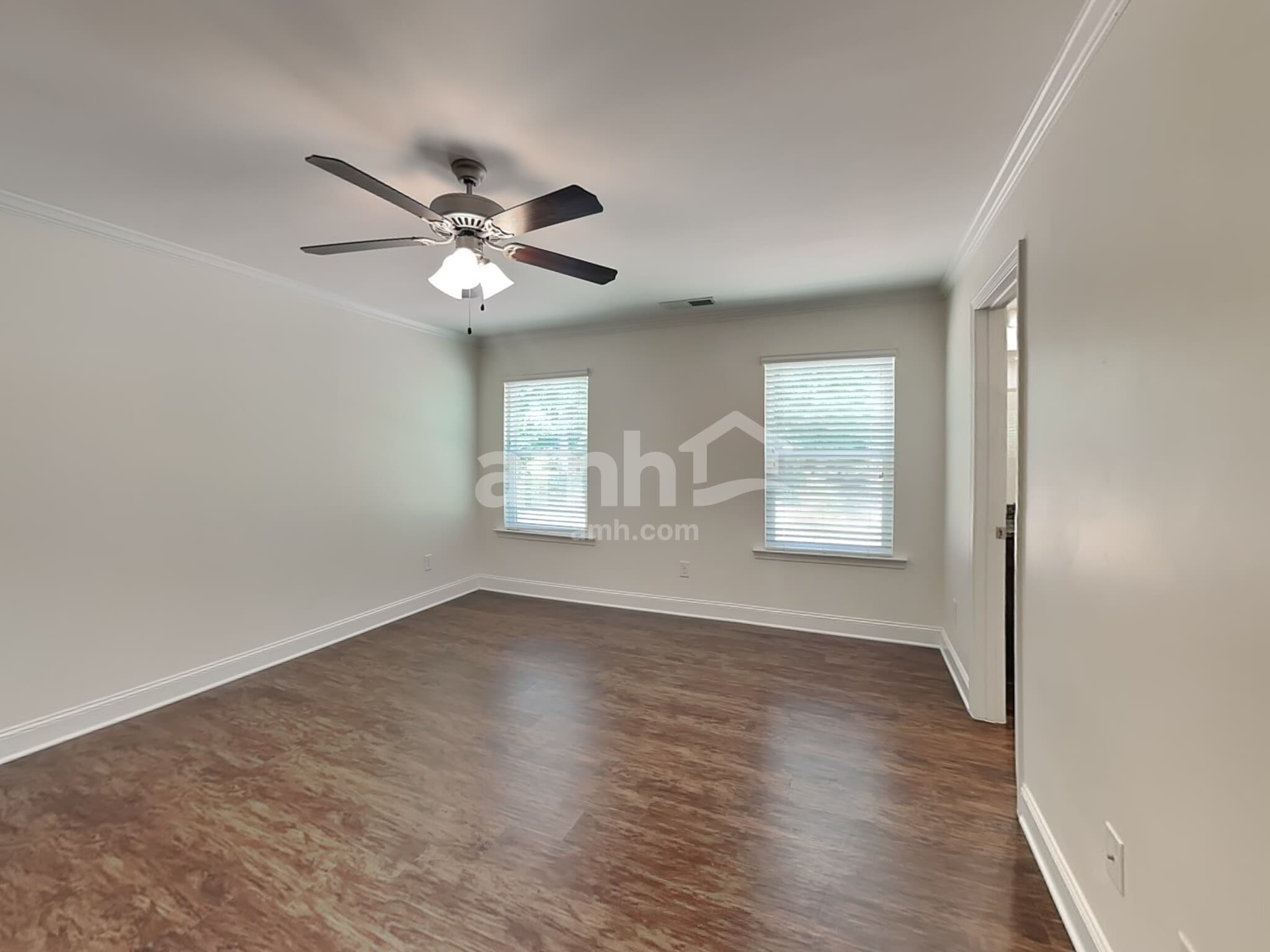 Building Photo - 455 Pearson Cir