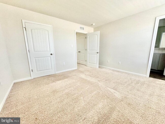 Building Photo - 405 Little Eden Wy