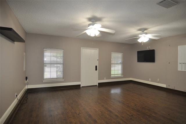 Building Photo - 3508 Lily Ln
