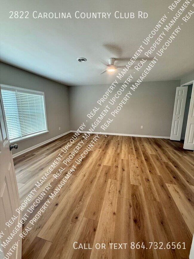 Building Photo - 2822 Carolina Country Club Rd