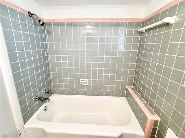 Building Photo - 6126 Tremont St