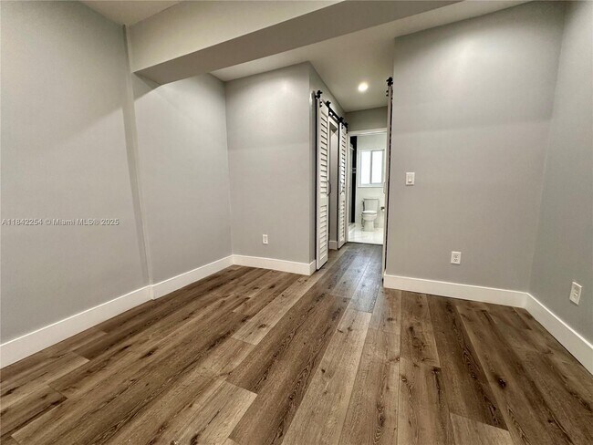 Building Photo - 8943 SW 25th St