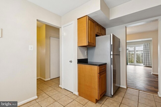 Building Photo - 3413 Tendril Ct