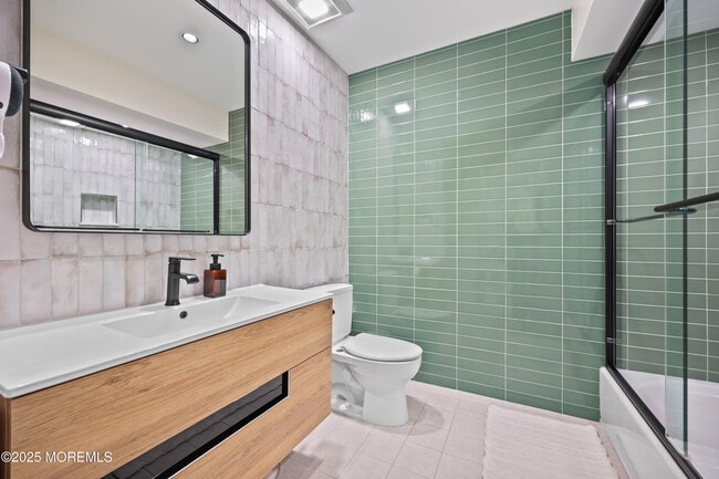 Building Photo - 11 Nolan Dr