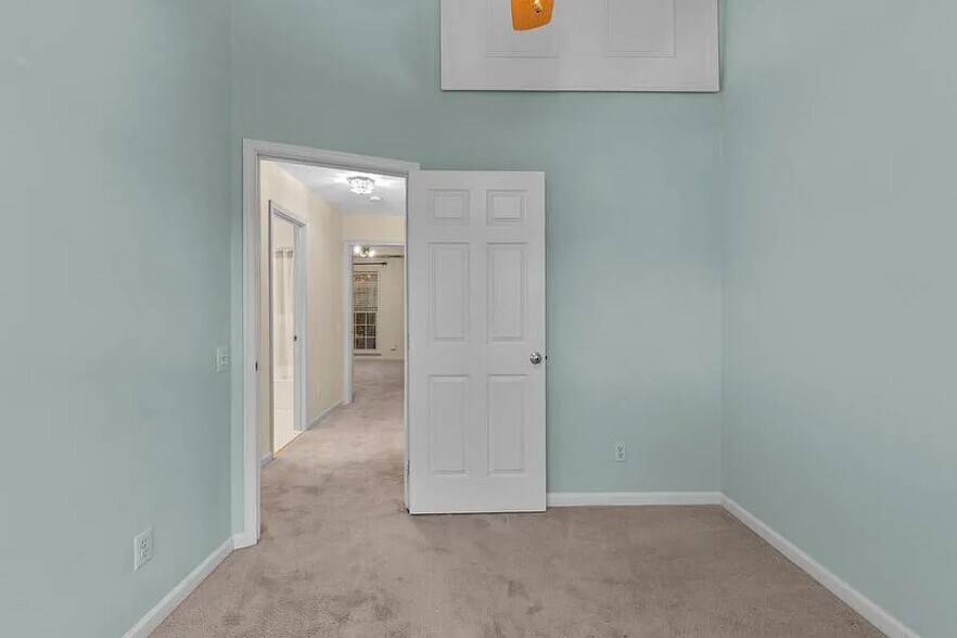 Bedroom 2 (Upstairs) - 6215 Split Creek Ln