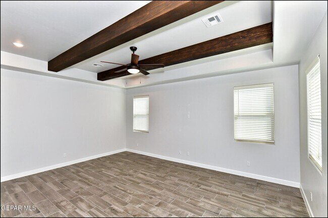 Building Photo - 13146 Cleethorpes St