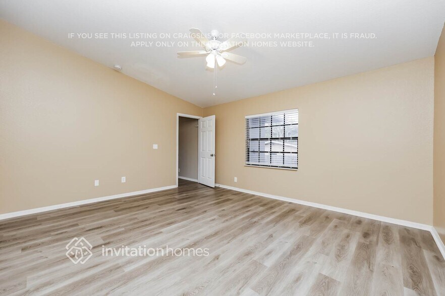 Building Photo - 327 80th Ave NE