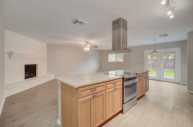 Building Photo - 13614 Larkbrook St