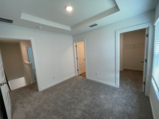 Building Photo - For Lease - 3 BR|3 BA at Tyndall Station