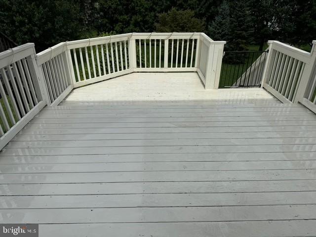 Building Photo - 5269 Dartmouth Dr