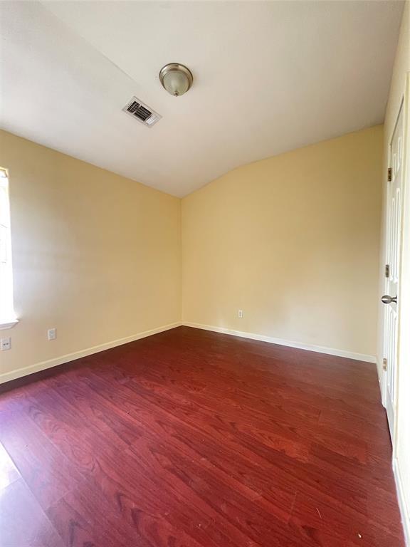 Building Photo - 815 Kiley Dr